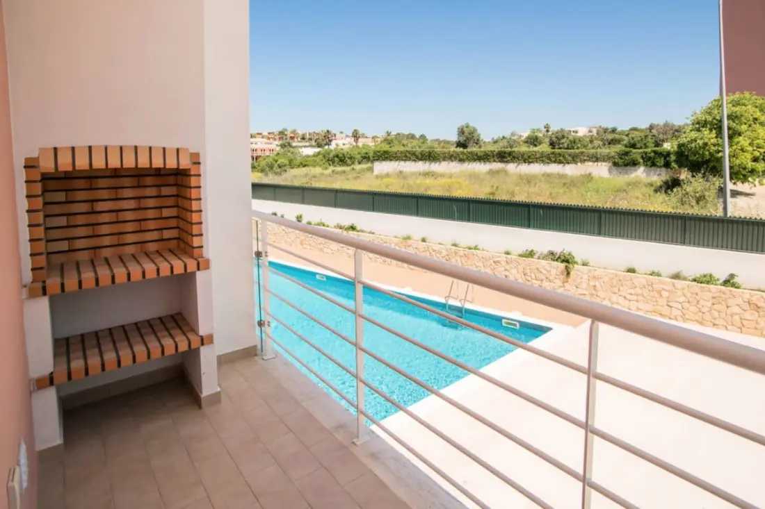 Közép- Modern 2 ágyas apartman Armação De Pera