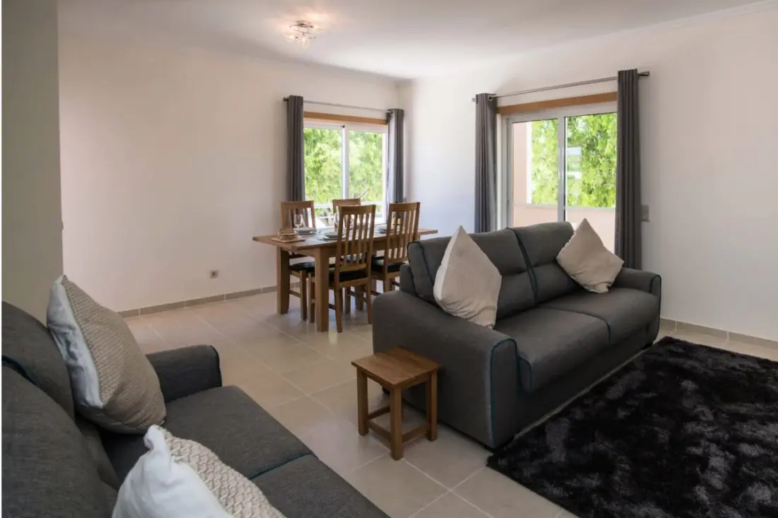 Közép- Modern 2 ágyas apartman Armação De Pera