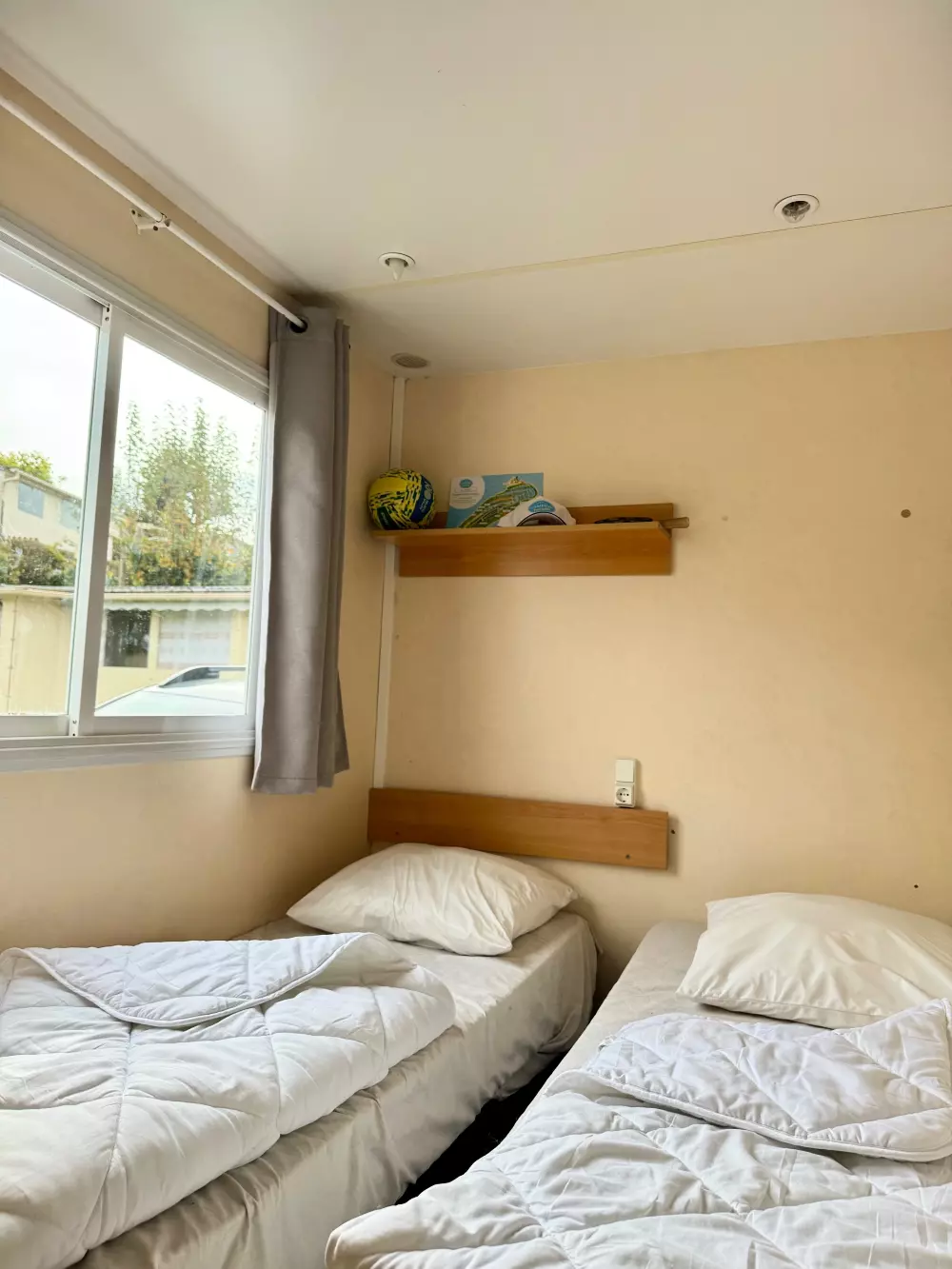 Camping Paradis la Gineste4 Estrellas★★★★