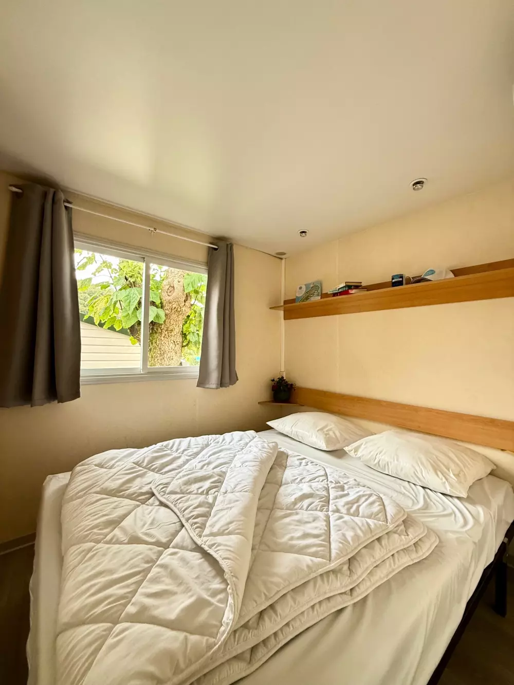 Camping Paradis la Gineste4 Estrellas★★★★