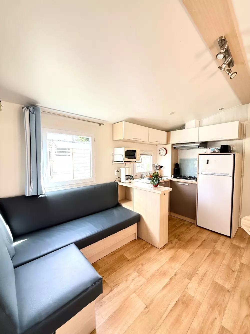 Camping Paradis la Gineste4 Estrellas★★★★