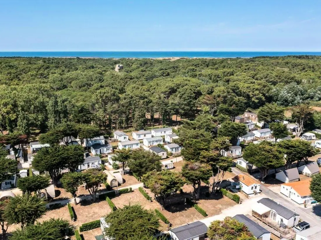 Camping Romanée Le Campiotel des Dunes4 Sterren★★★★