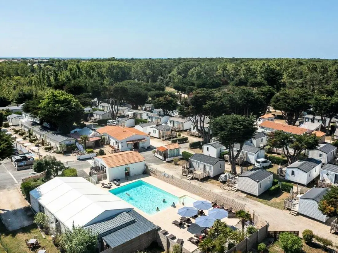 Camping Romanée Le Campiotel des Dunes4 Sterren★★★★