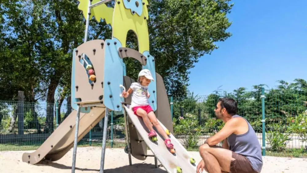 Camping Romanée Le Campiotel des Dunes4 Sterren★★★★