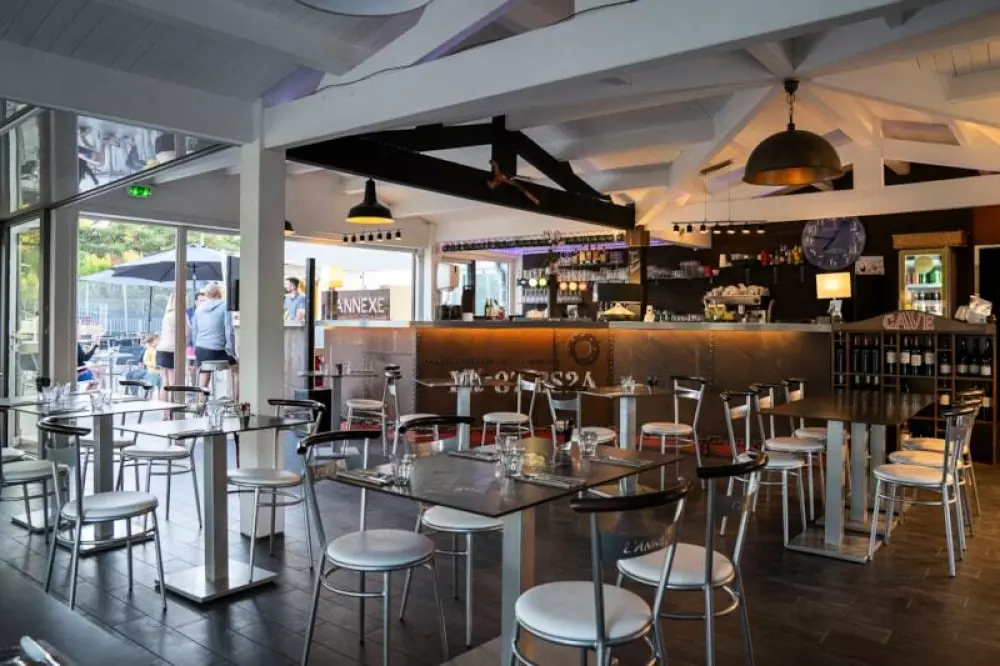 Camping Romanée Le Cormoran5 étoiles★★★★★