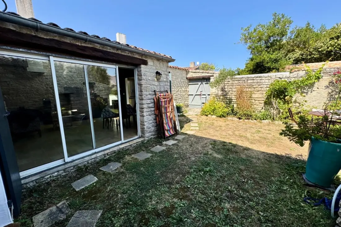 Charming House With Garden in Ars-en-ré