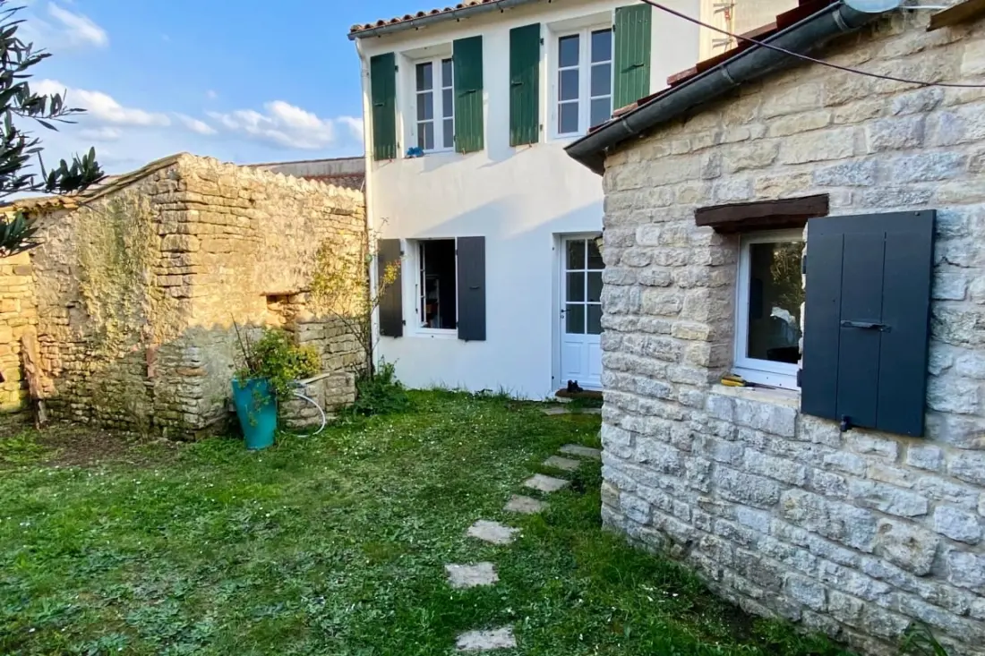 Charming House With Garden in Ars-en-ré