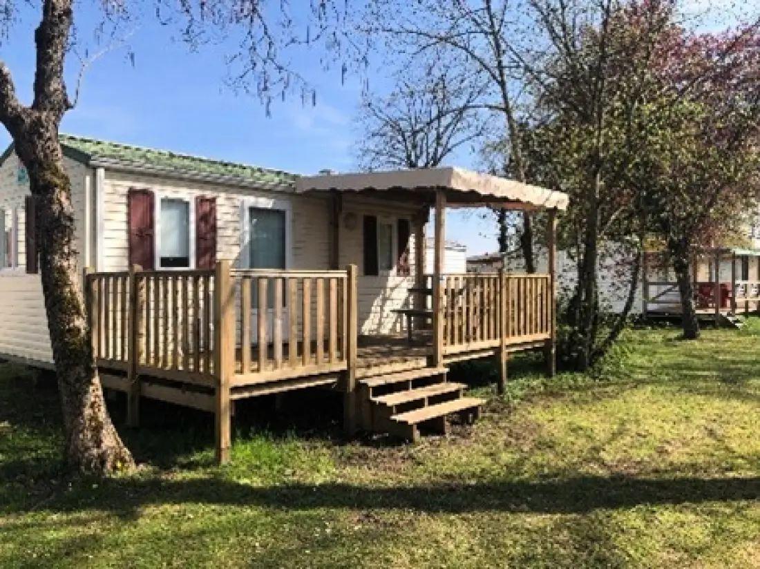 Camping de l'Arquebuse3 Csillagok★★★