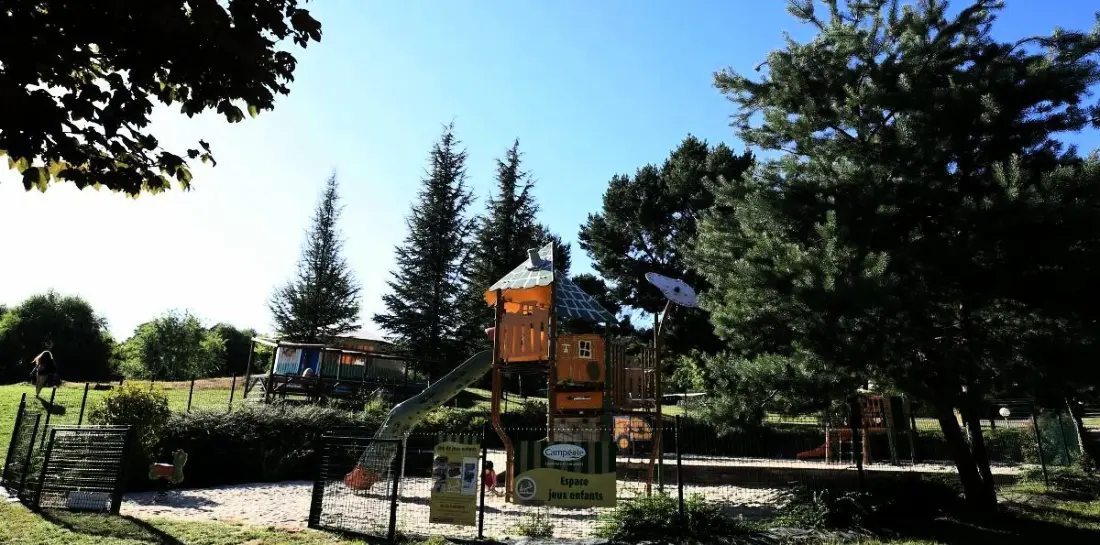 Camping Le Coiroux4 Csillagok★★★★