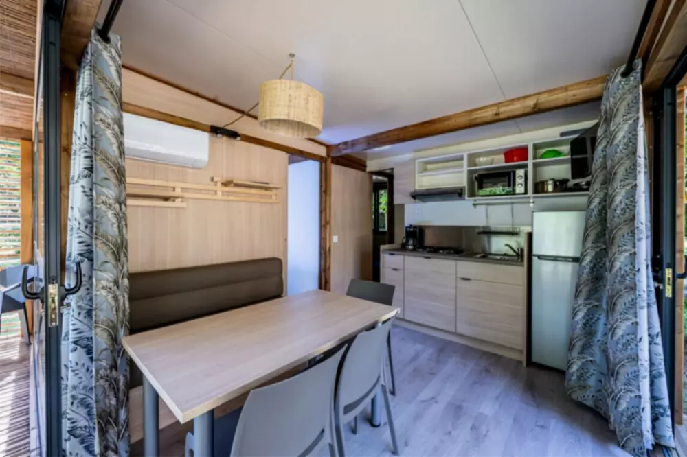 Camping Paradis le Coiroux4 Sterne★★★★