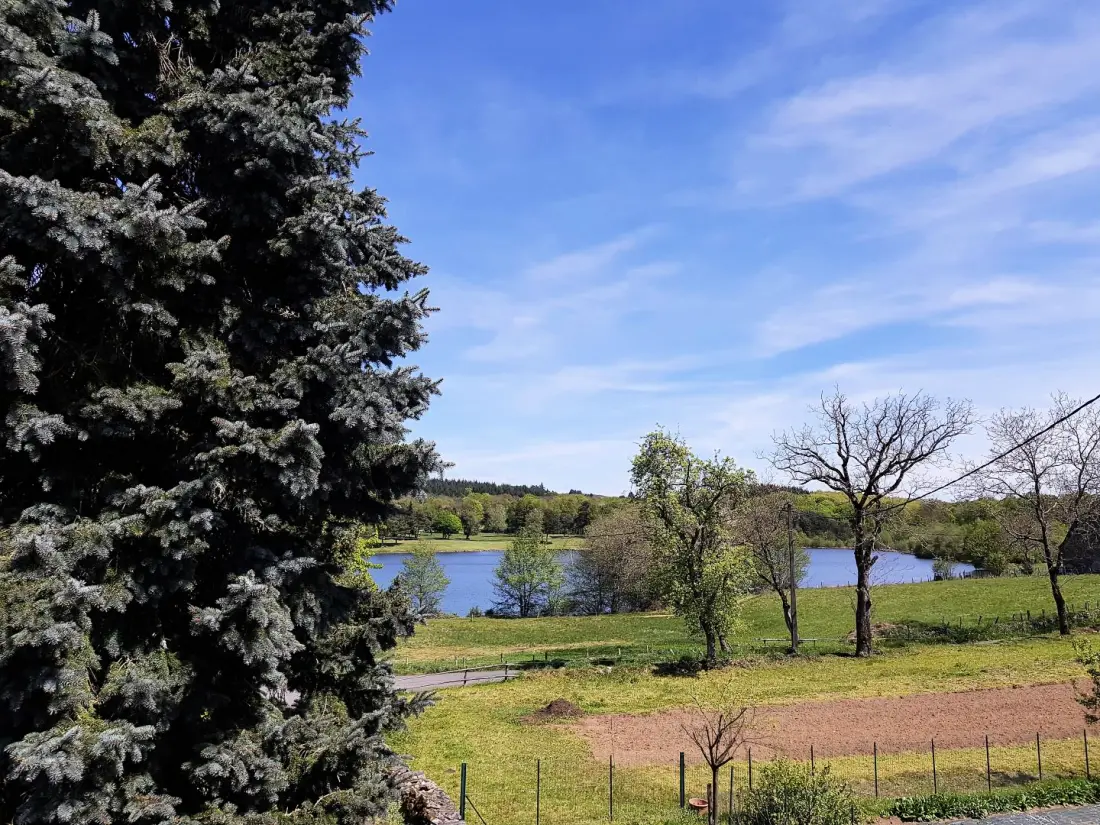 Gîte de France Aan de waterkant 3 oren