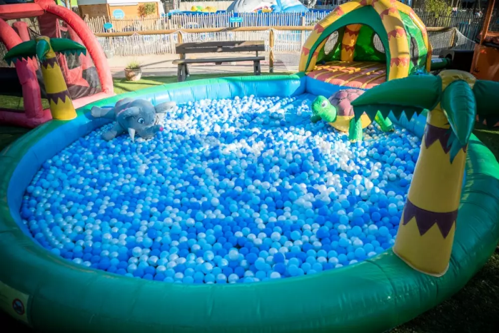 Kemping Paradis Family des Issoux4 Gwiazdy★★★★