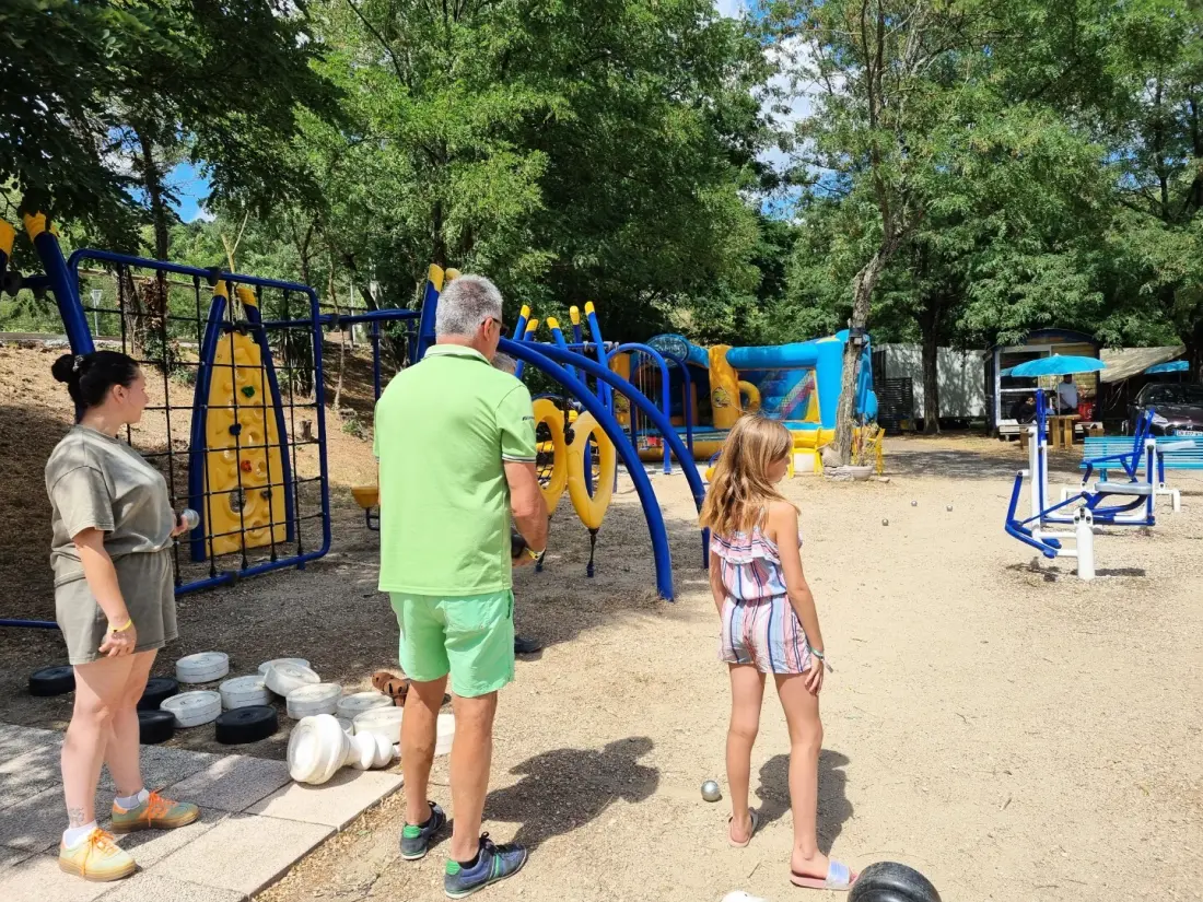 Camping Paradis Family des Issoux4 Stars★★★★