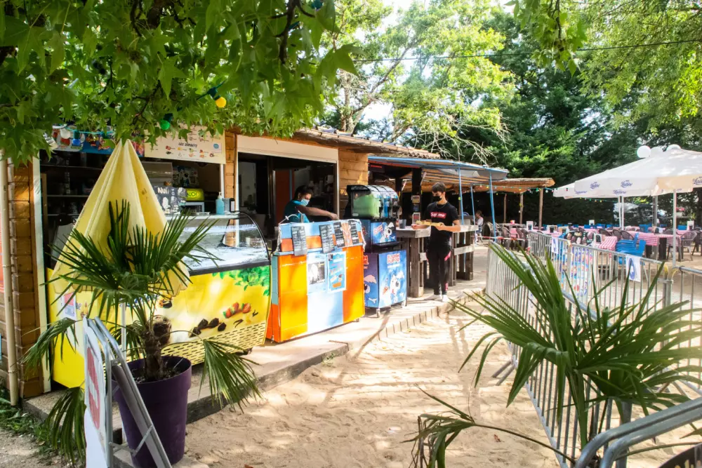 Camping Paradis Aubeterre sur Dronne3 Stjerner★★★