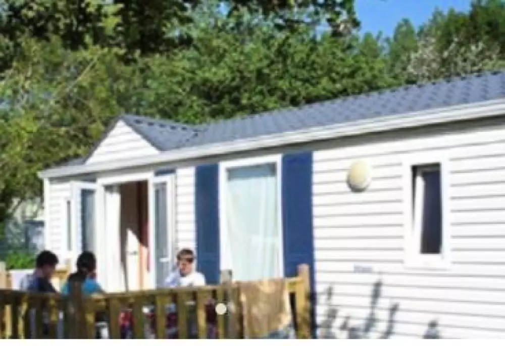 Camping Paradis Aubeterre sur Dronne3 Stjerner★★★