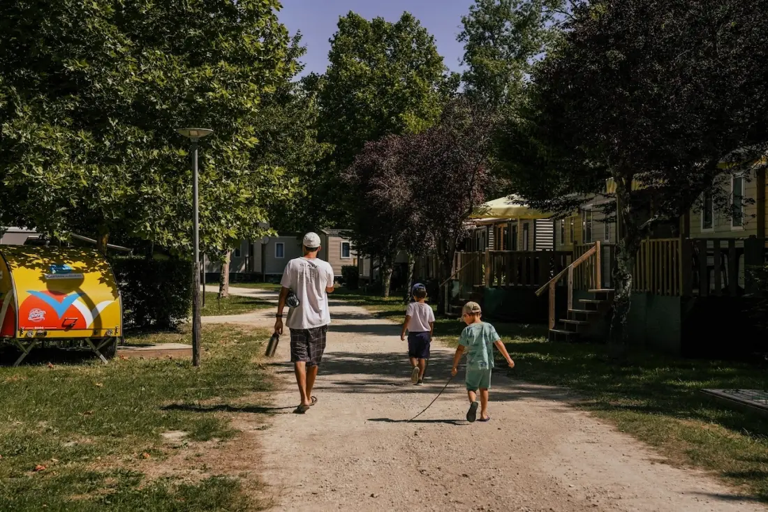 Camping Paradis Aubeterre sur Dronne3 Csillagok★★★