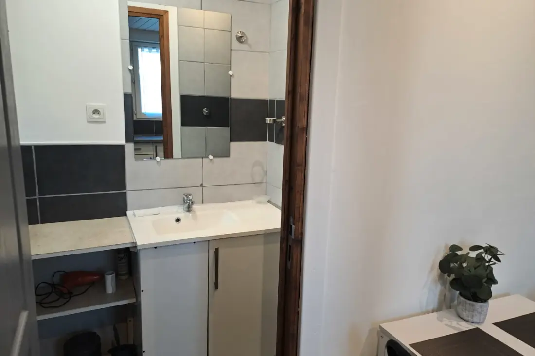 Chalet terasszal, medence és parkoló Audenge-ben