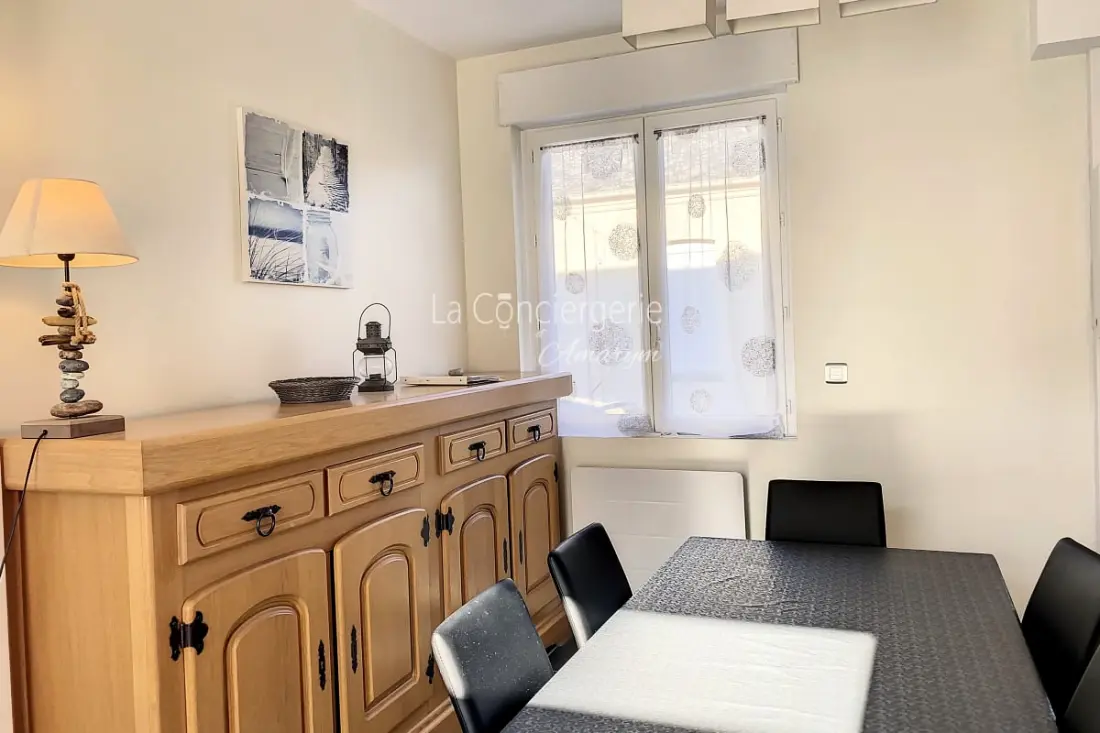 Residence Ad41 - La Pearl Marine. Szép ház kerttel Terasz