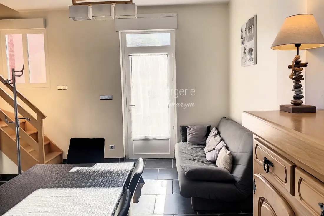 Residence Ad41 - La Pearl Marine. Szép ház kerttel Terasz