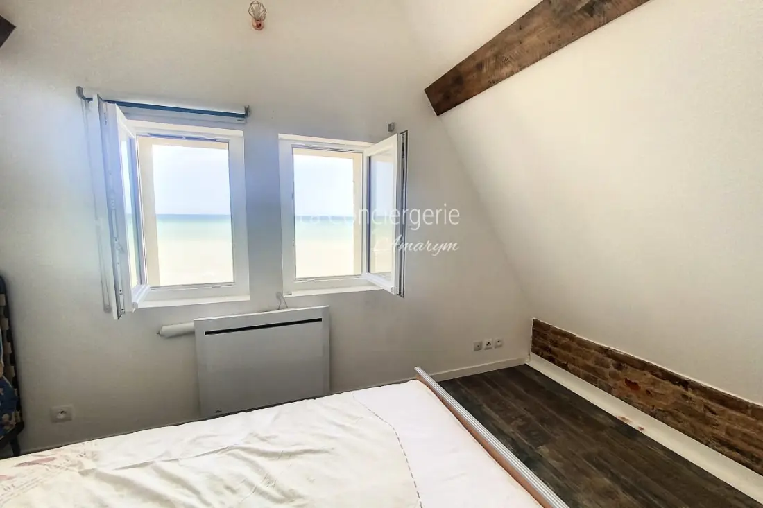 Residence Al 48 - Duplex Bagatel: Comfort & Escape Facing the Sea
