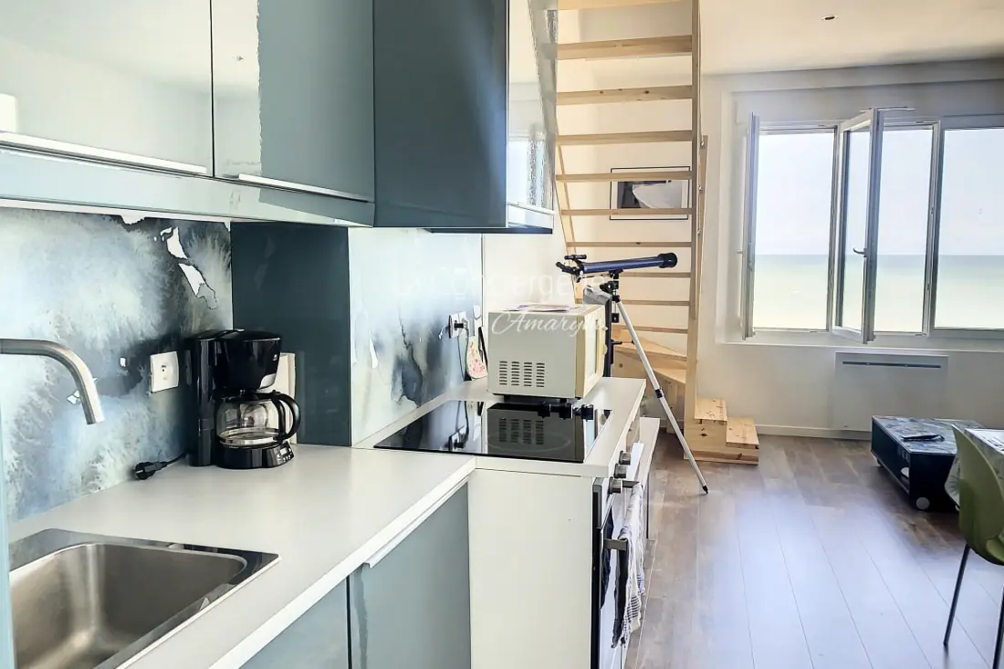 Residence Al 48 - Duplex Bagatel: Comfort & Escape Facing the Sea