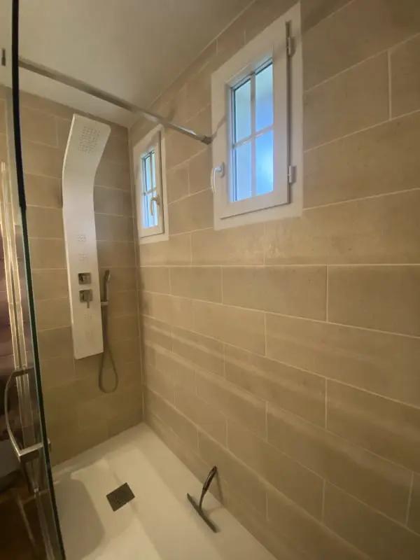 Residence Mer & Bois De Cise: Egyéni ház a nagy kerttel