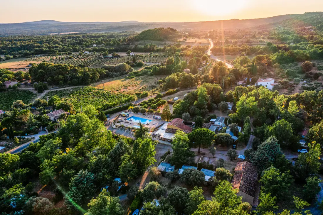 Camping maeva Escapades l'Émeraude du Verdon 3 Sterne★★★