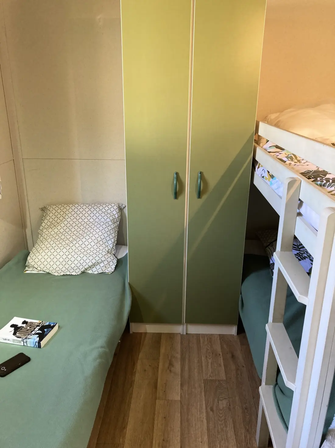 Virágtábor LA BEXANELLE 3 Csillagok★★★