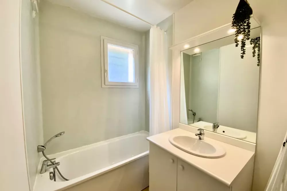 Residence Les Naiades J59 - 2 slaapkamers voor 5 personen!