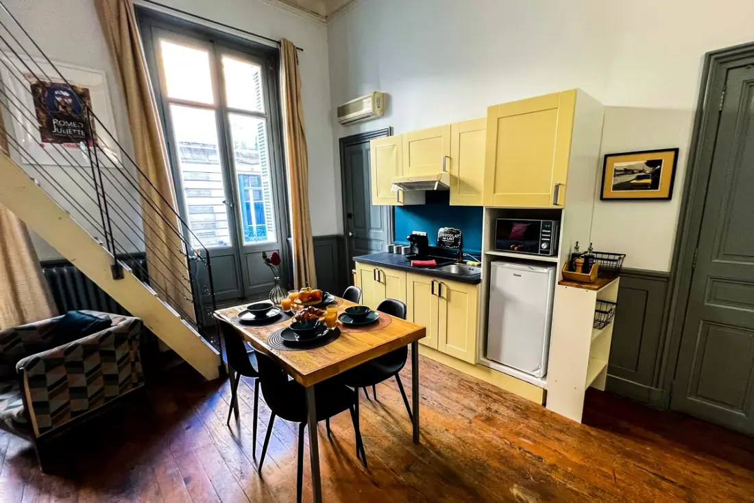 84b9 - das "interlude" elegante Historische Apartment