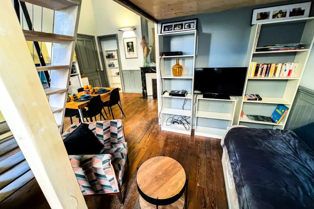84b9 - das "interlude" elegante Historische Apartment