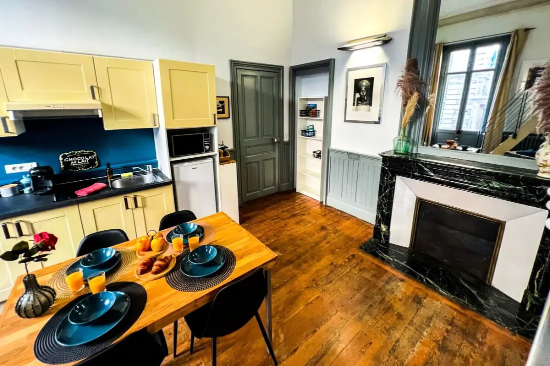 84b9 - das "interlude" elegante Historische Apartment
