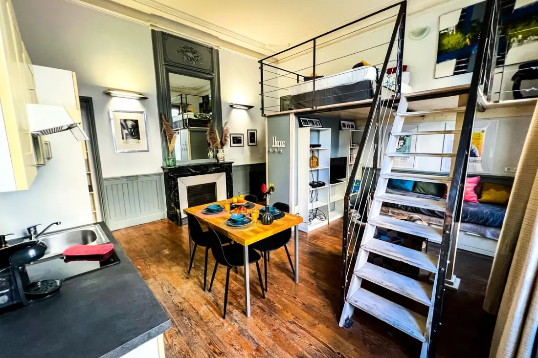 84b9 - das "interlude" elegante Historische Apartment