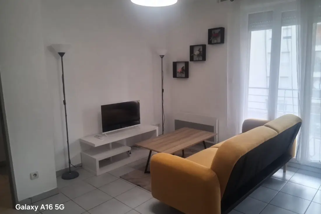 Charming Apartman Balcony-val Avignonban