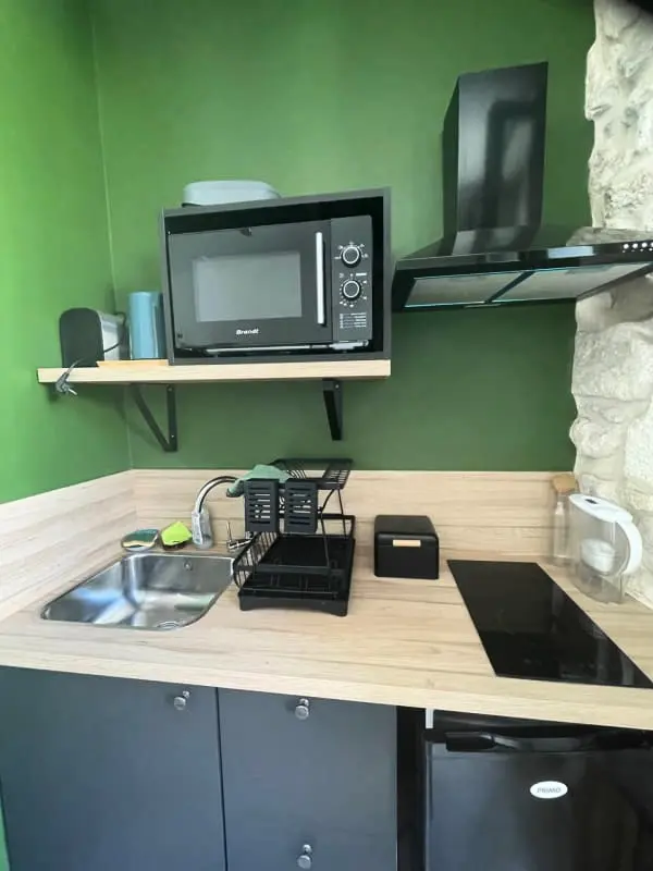 Nest ruhig mit Terrasse im Intramural