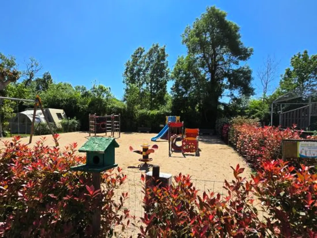 Camping Les Mancellieres 4 Estrellas★★★★