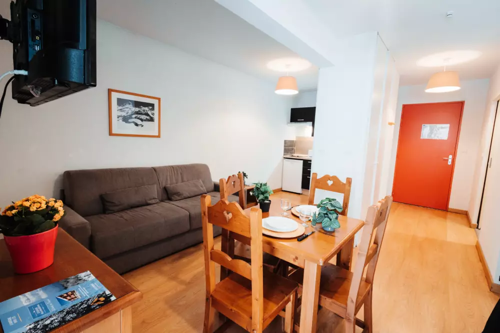 Vacancéole Residence The Domaine de la Vallée d'Ax3 Stars★★★