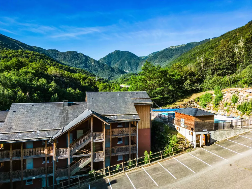 Vacancéole Residence The Domaine de la Vallée d'Ax3 Stars★★★