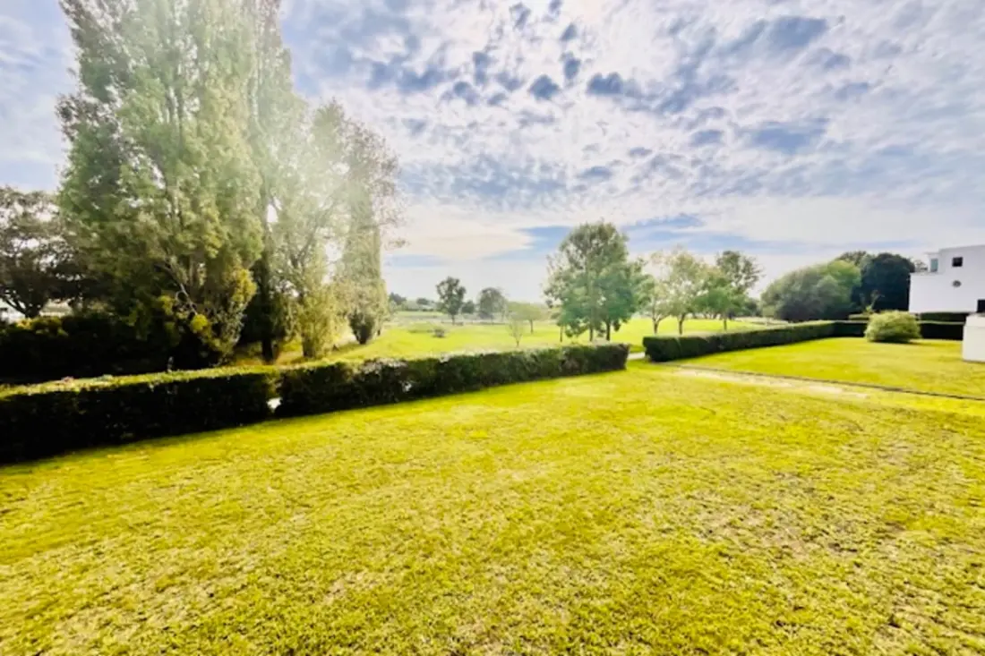 T2 Terrace – Lake View – Foot Beach – Parkolás