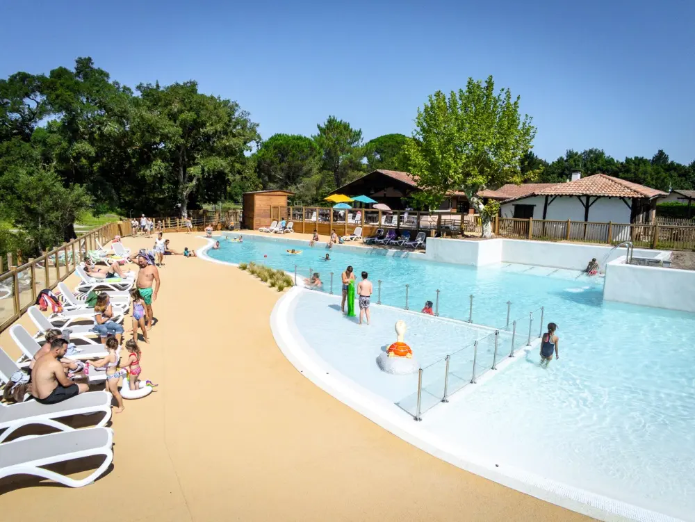Camping Landes Azur4 Estrellas★★★★