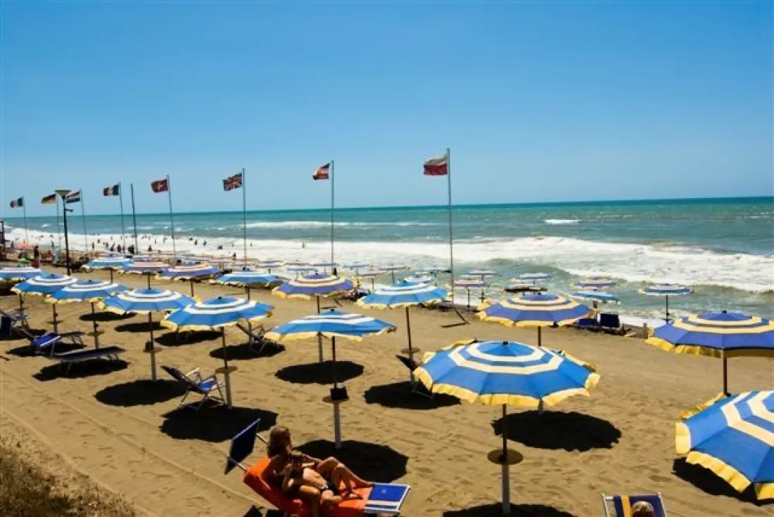 Campingplatz Village Baia Domizia 4 Sterne★★★★