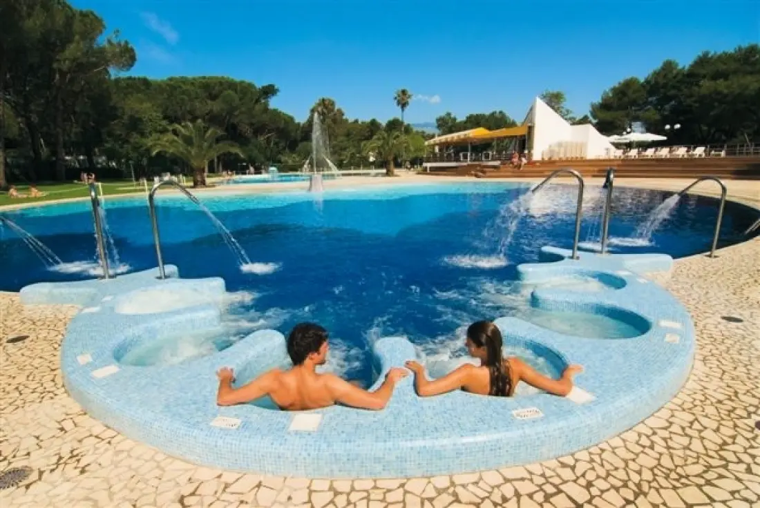 Campingplatz Village Baia Domizia 4 Sterne★★★★