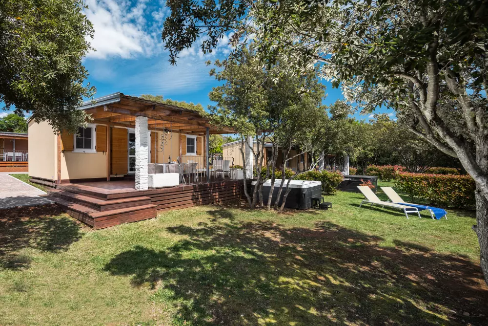 Camping Mon Perin 4 Stjerner★★★★