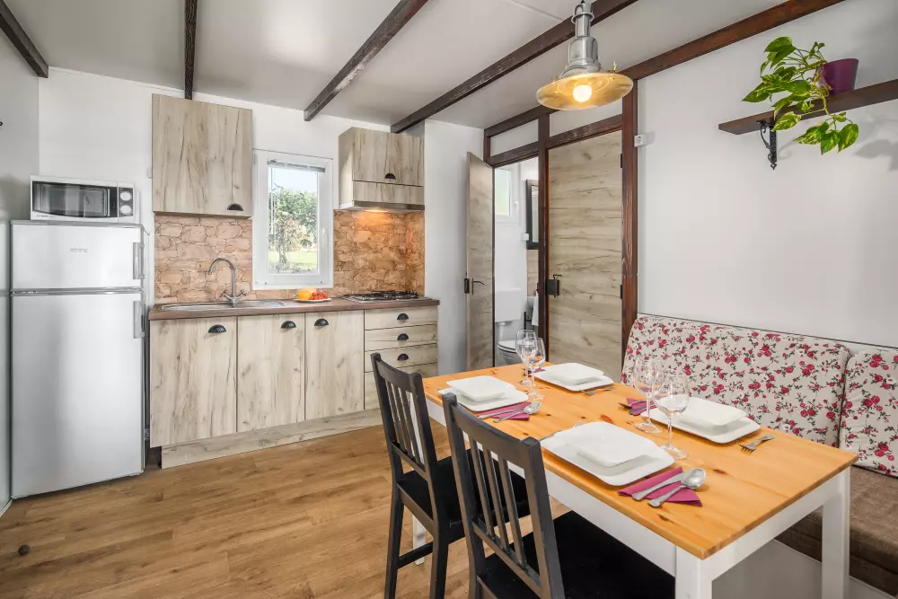 Camping Mon Perin 4 Stjerner★★★★