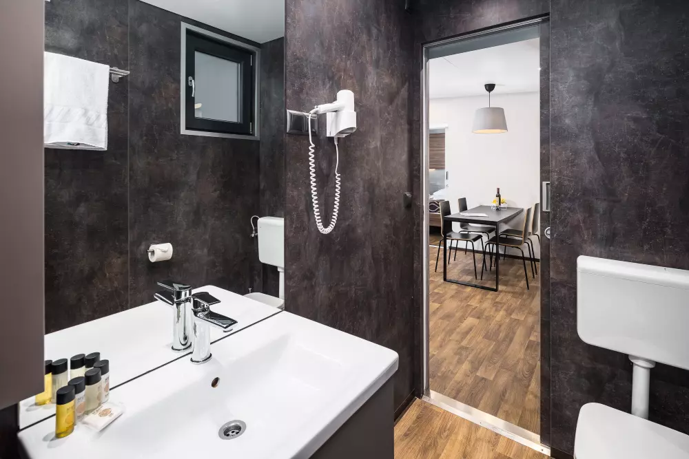 Camping Mon Perin 4 Stjerner★★★★