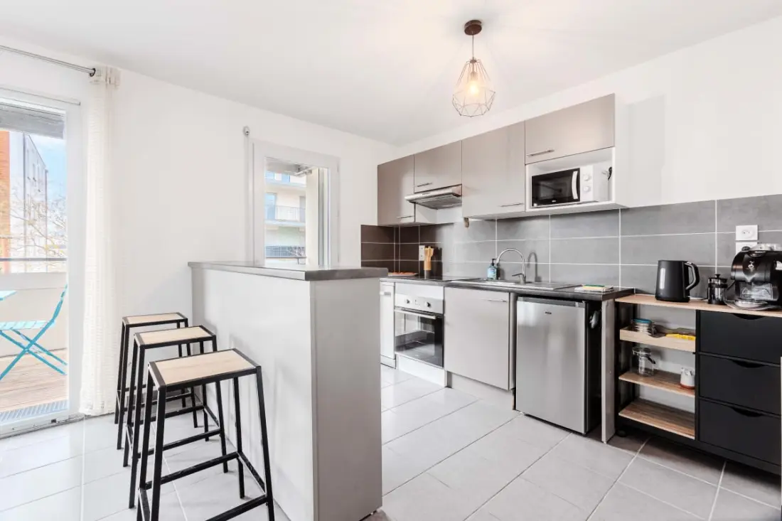 Apartman nyugodt és fényes, terrace és magán