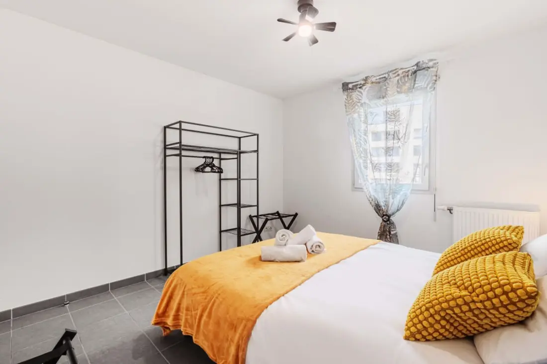 Apartman nyugodt és fényes, terrace és magán