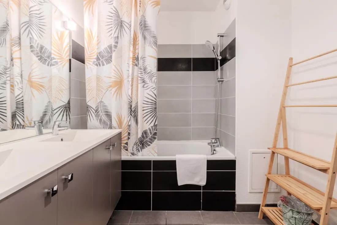 Apartman nyugodt és fényes, terrace és magán