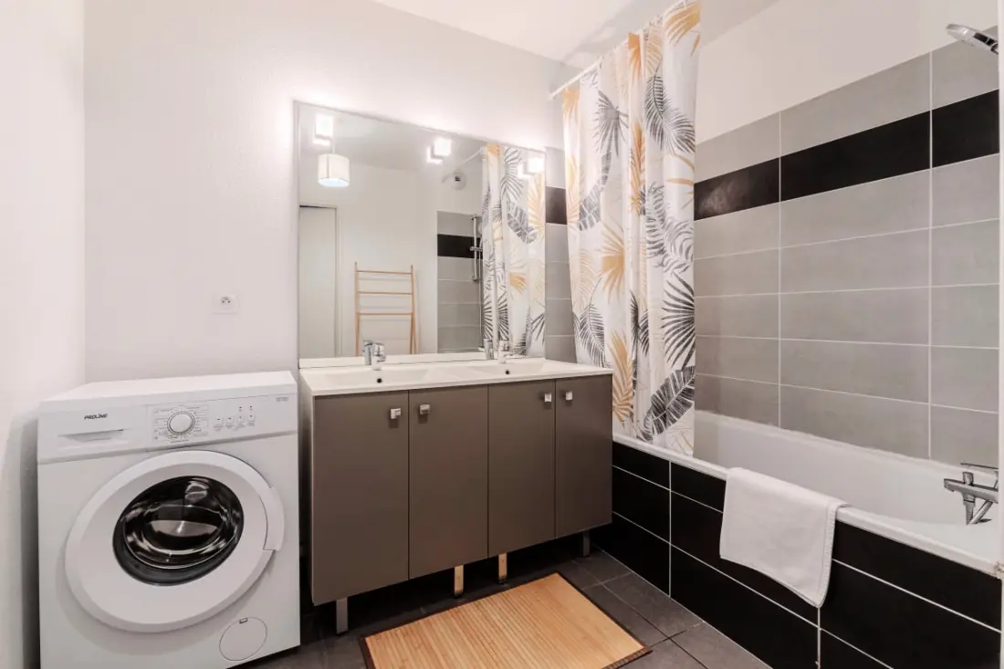 Apartman nyugodt és fényes, terrace és magán
