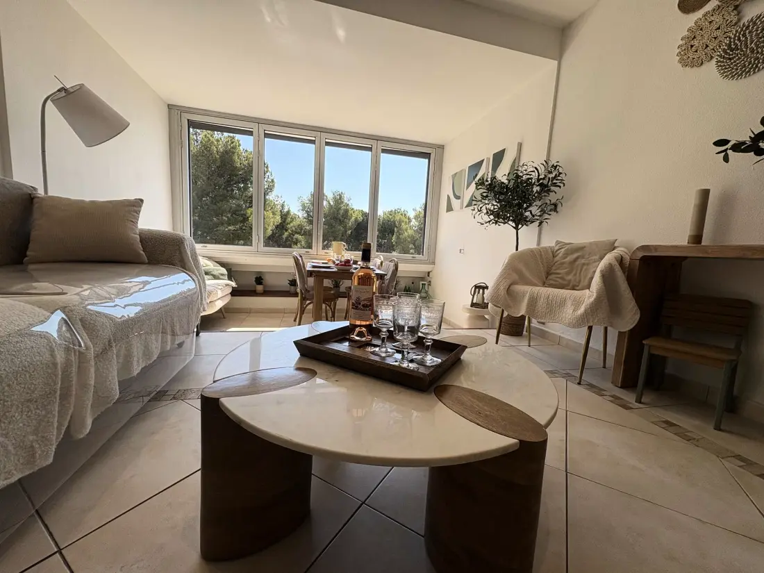 Athena Residence